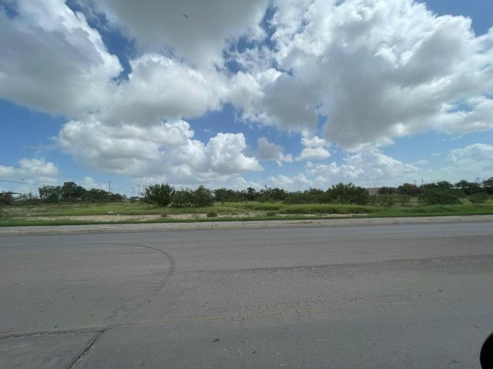 Currently Displayed Property Photo