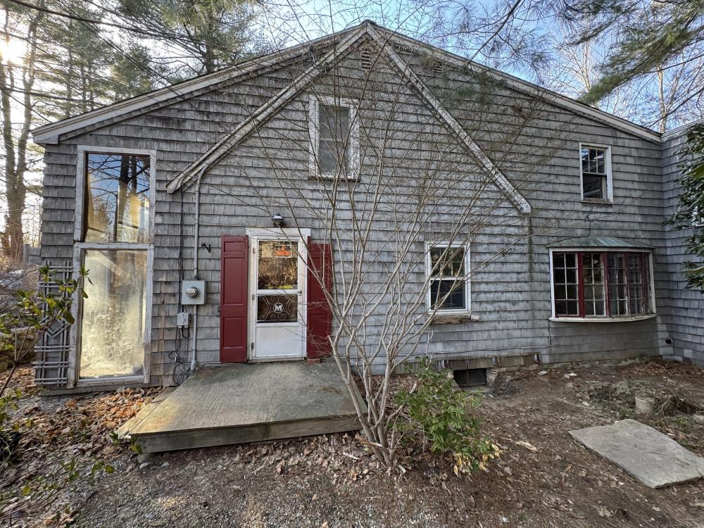 Currently Displayed Property Photo