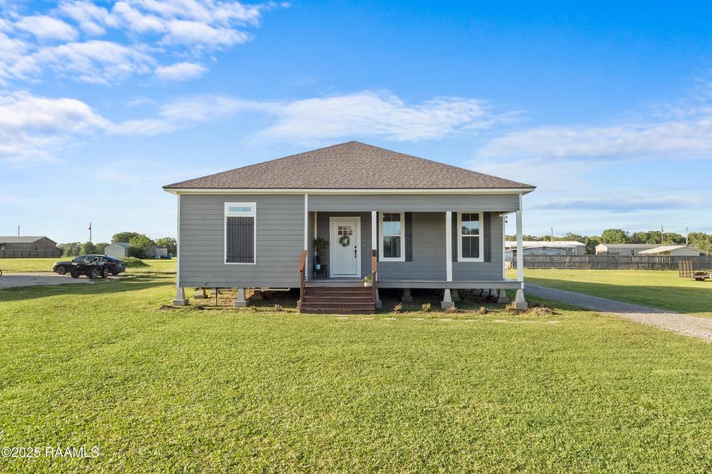 Currently Displayed Property Photo