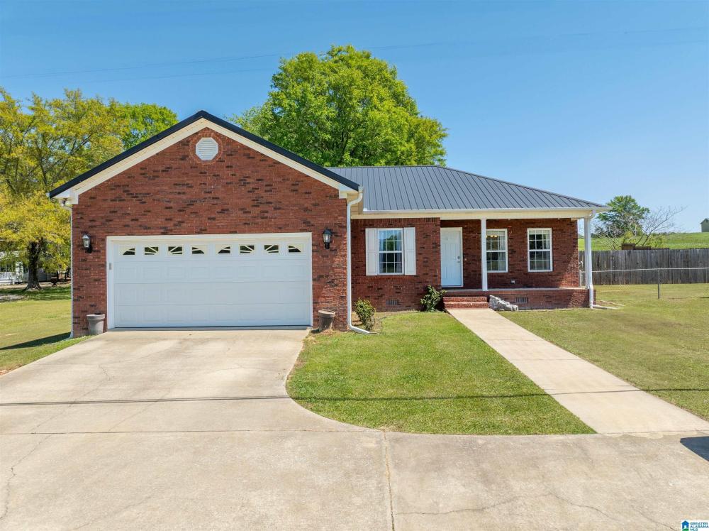 Currently Displayed Property Photo