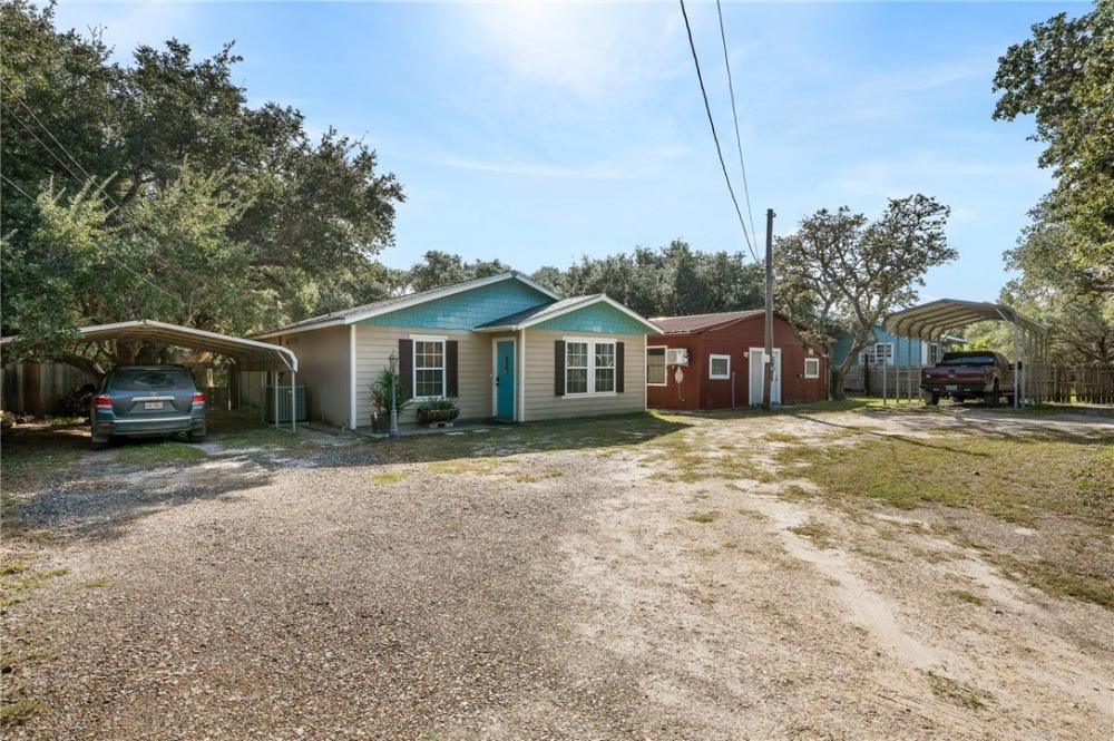 Currently Displayed Property Photo