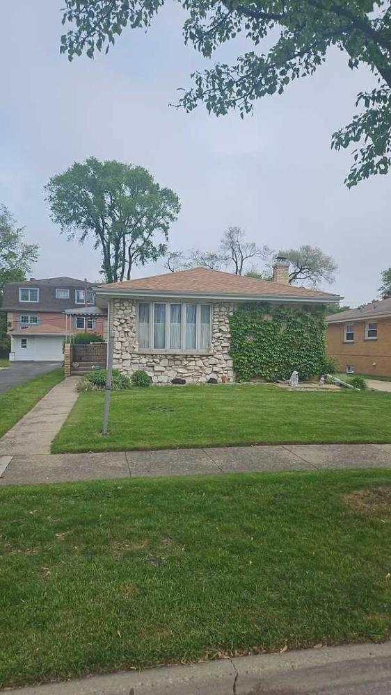 Currently Displayed Property Photo
