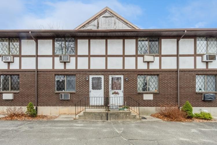 Currently Displayed Property Photo