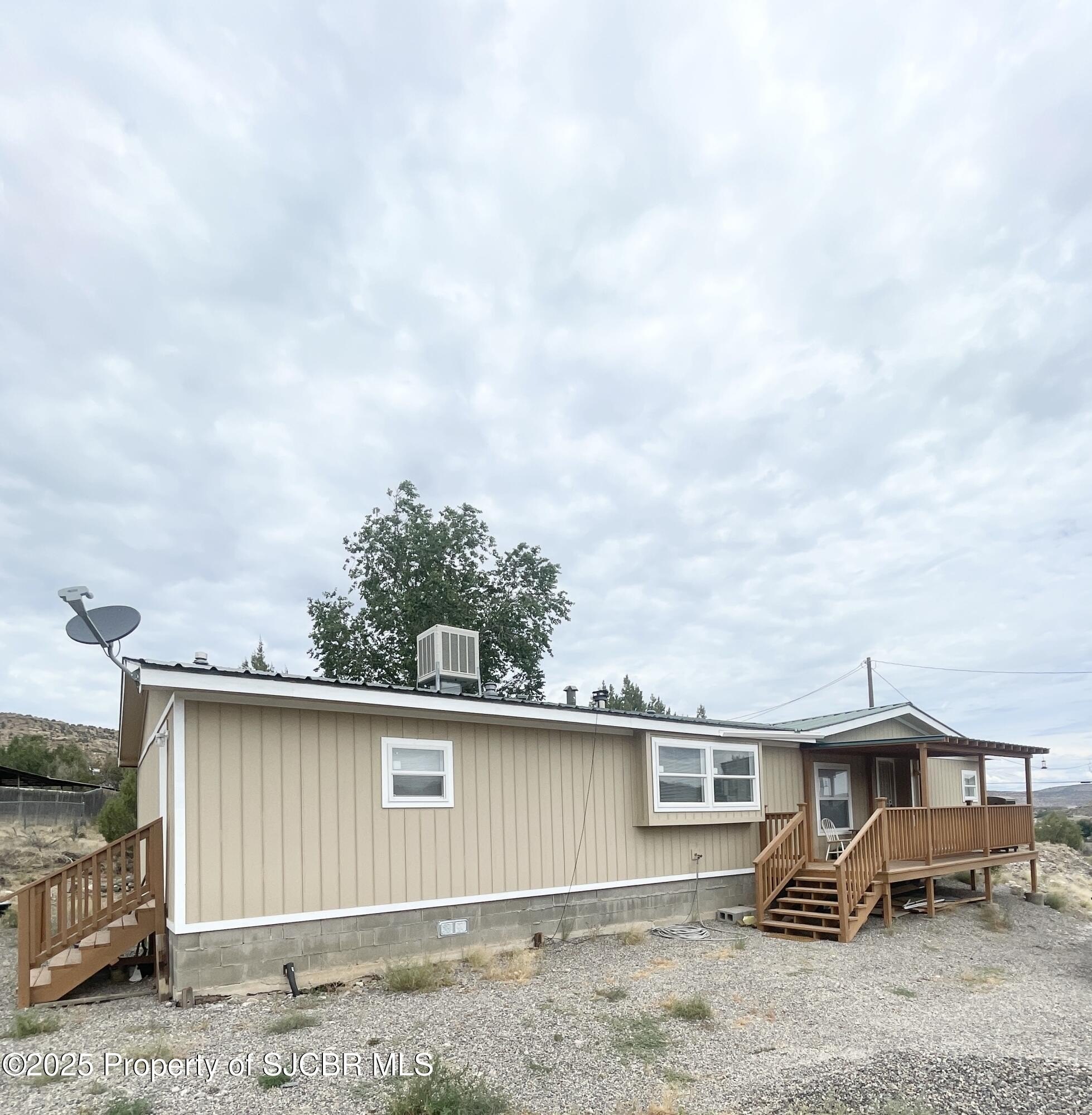 Currently Displayed Property Photo