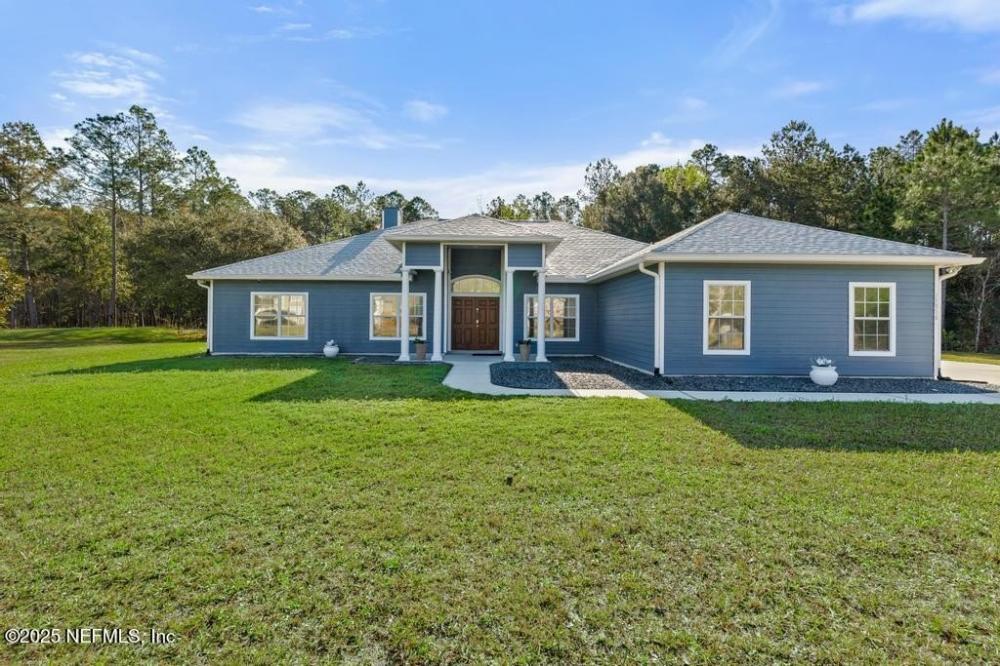 Currently Displayed Property Photo