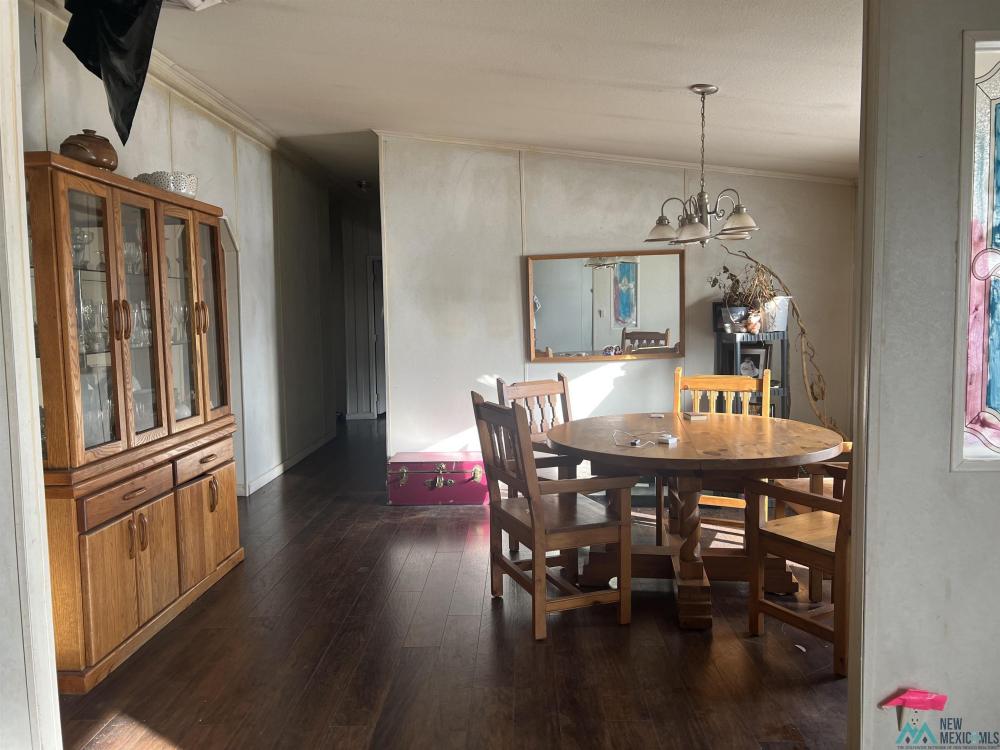Currently Displayed Property Photo
