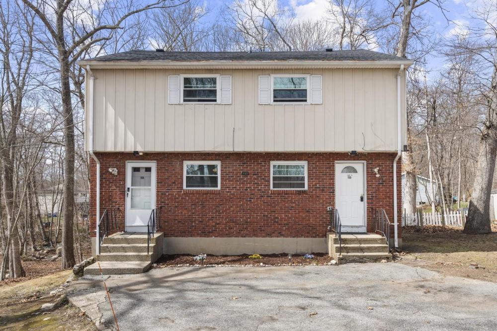 Currently Displayed Property Photo