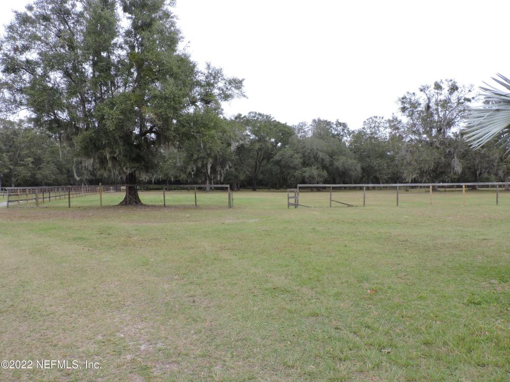 Currently Displayed Property Photo