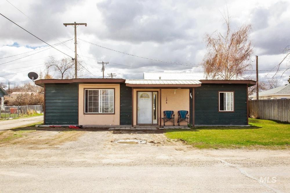 Currently Displayed Property Photo
