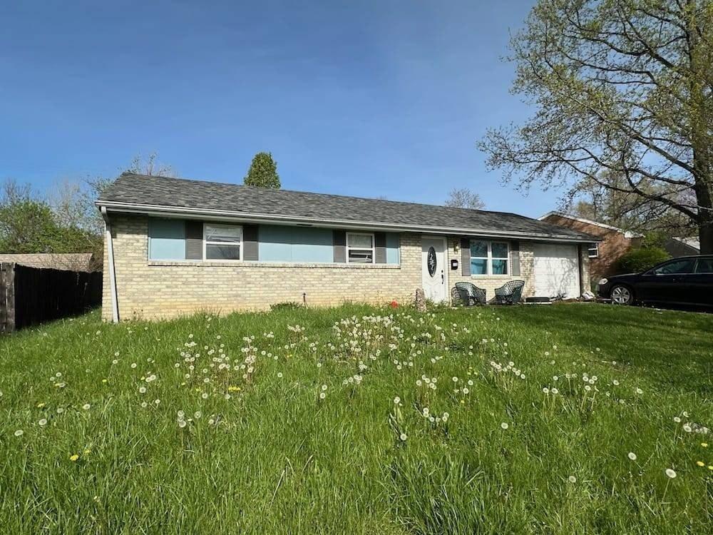 Currently Displayed Property Photo