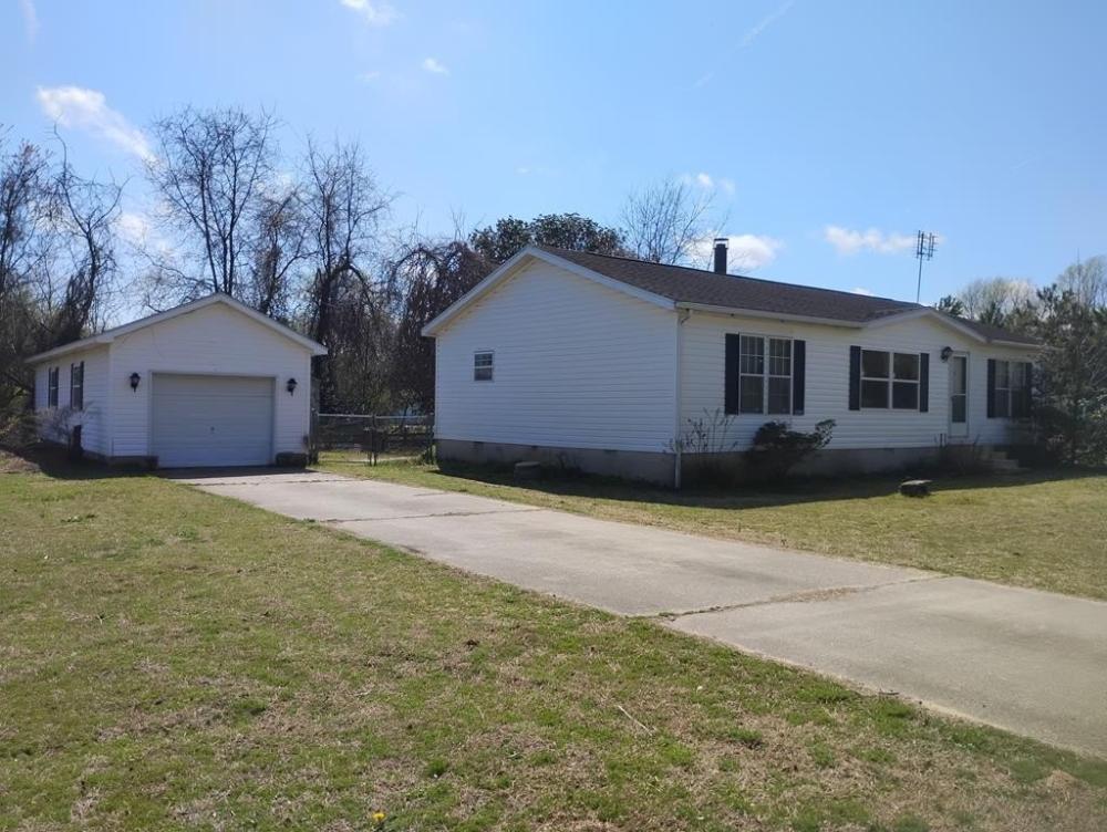 Currently Displayed Property Photo