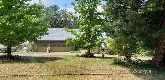 Currently Displayed Property Photo