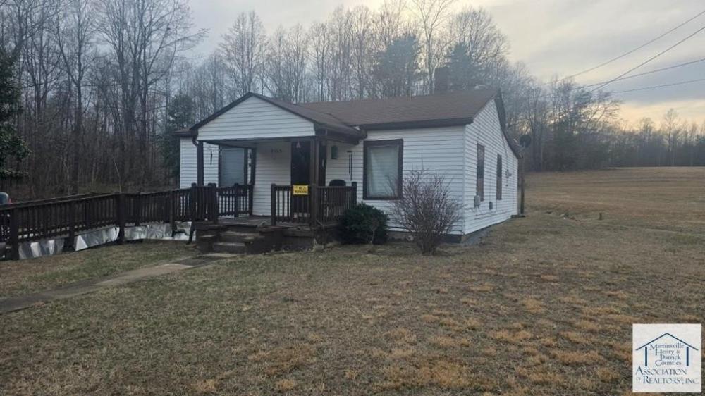 Currently Displayed Property Photo