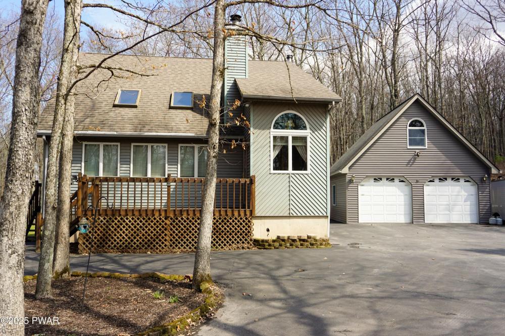 Currently Displayed Property Photo