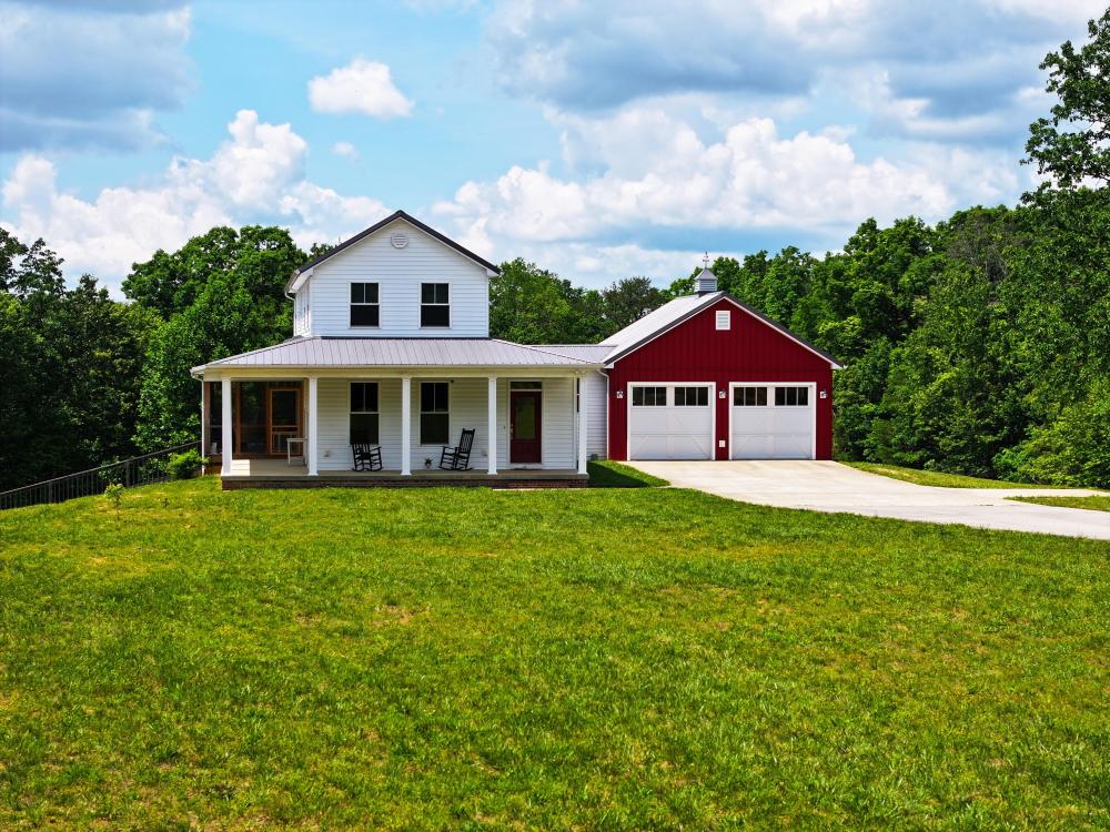 Currently Displayed Property Photo