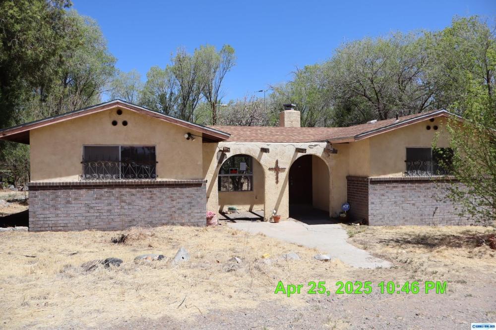 Currently Displayed Property Photo