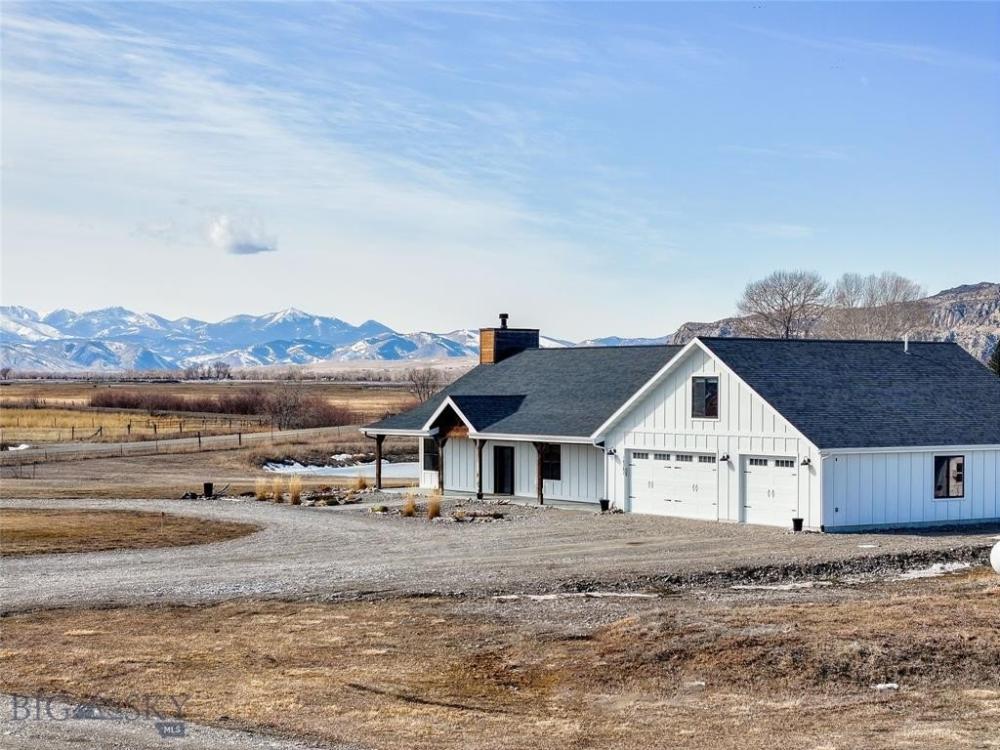 Currently Displayed Property Photo