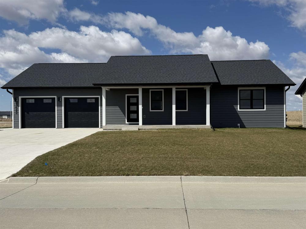 Currently Displayed Property Photo