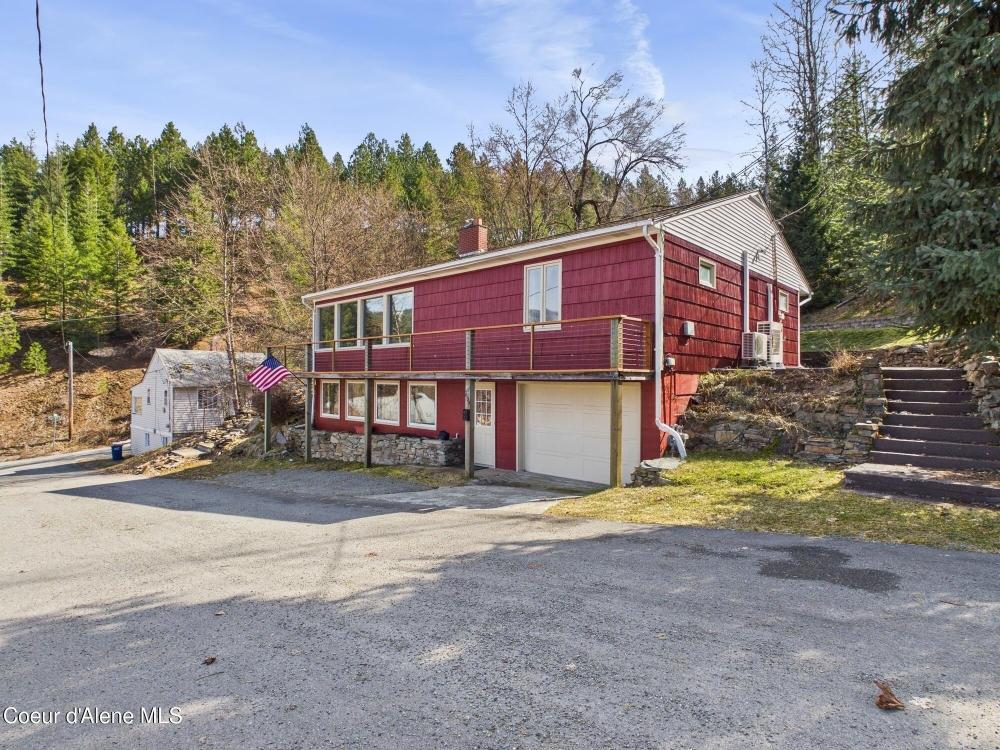 Currently Displayed Property Photo