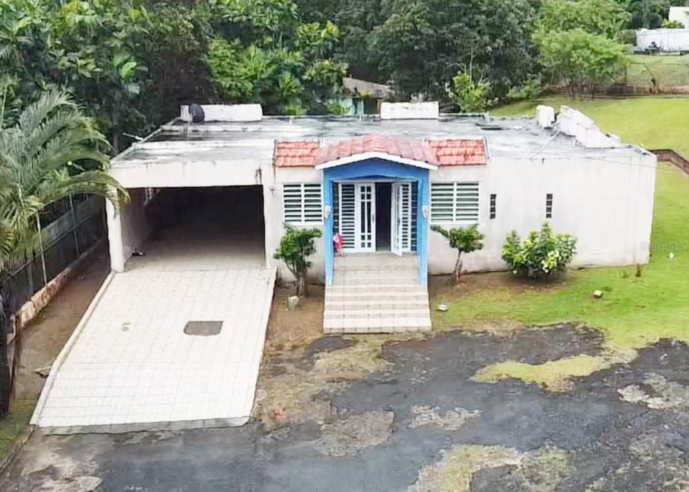 Currently Displayed Property Photo