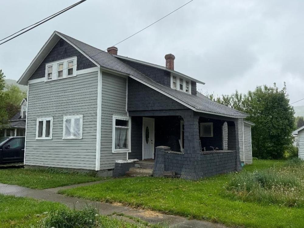 Currently Displayed Property Photo